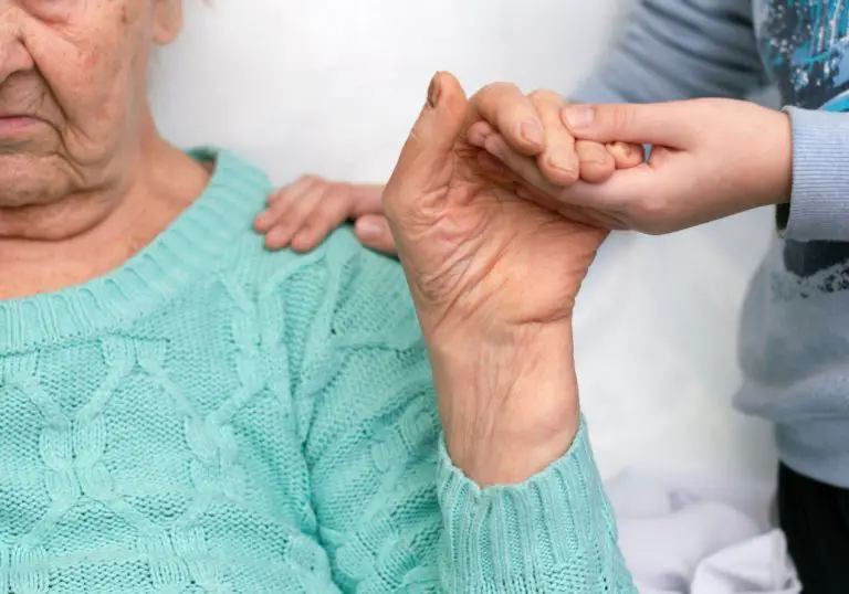 HOW-TO GUIDE: Write An Obituary For Grandmother Or Grandfather