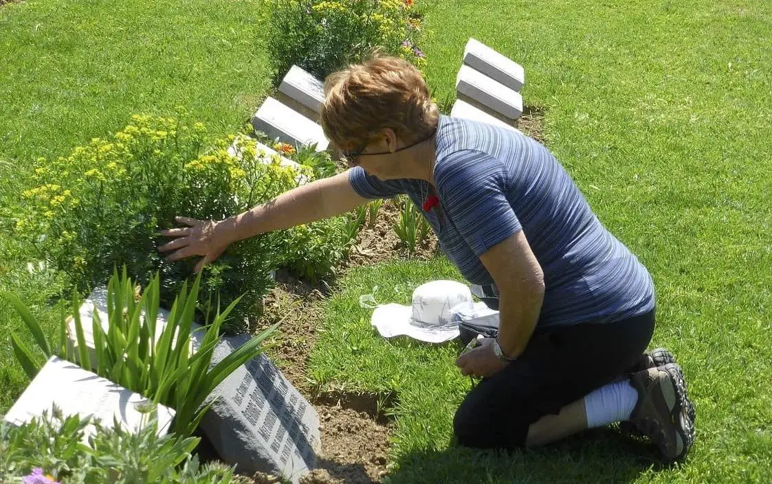 headstone epitaph for mother